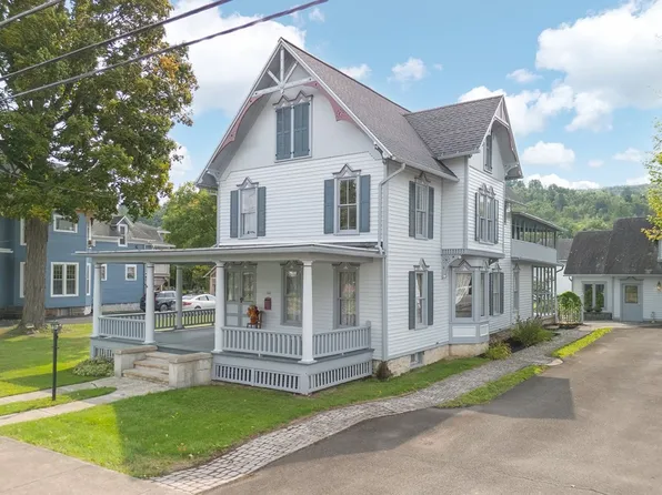 106 E Main St, Elkland, PA 16920