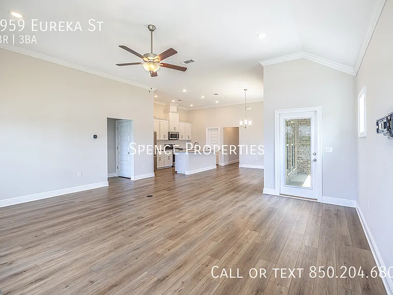 8959 Eureka St — Photo 27
