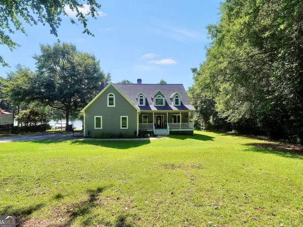 561 Harbour Shores Dr, Jackson, GA 30233