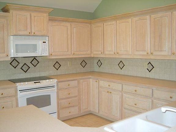 5th image of 107 Crestridge Dr #15