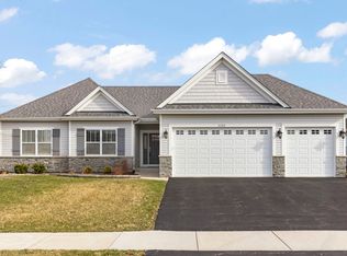 1121 Blackberry Shore Ln, Yorkville, IL