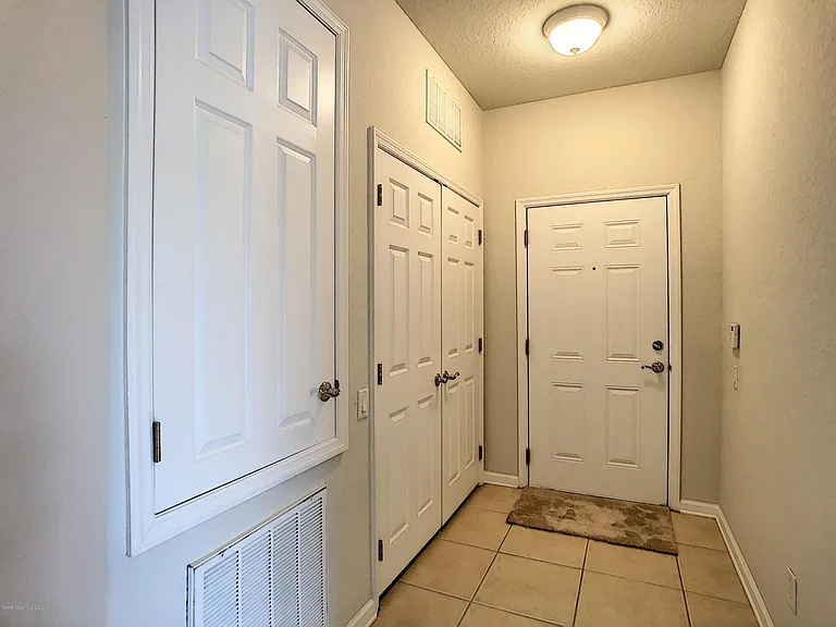 3848 Lexmark Ln #401 — Photo 4