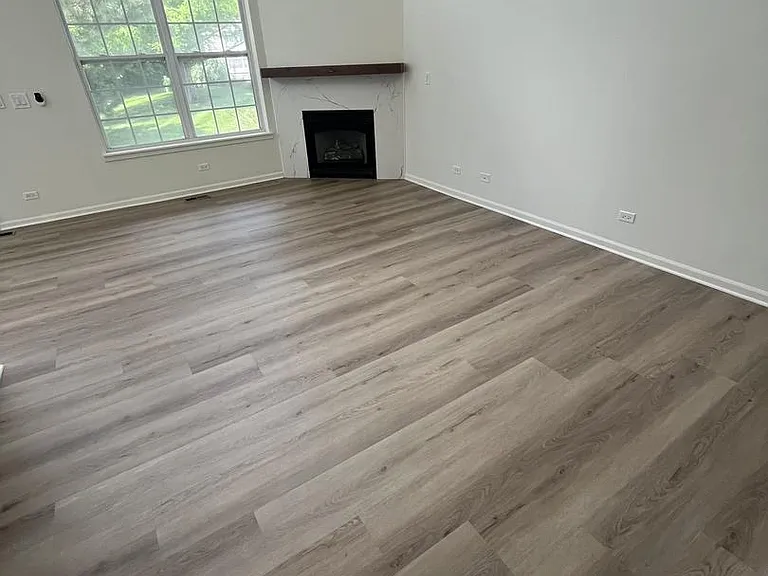 188 Brompton Ln #B — Photo 3