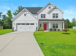380 Croft Dr, Fayetteville, NC 28312