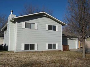 319 Shon St, Maize, KS 67101
