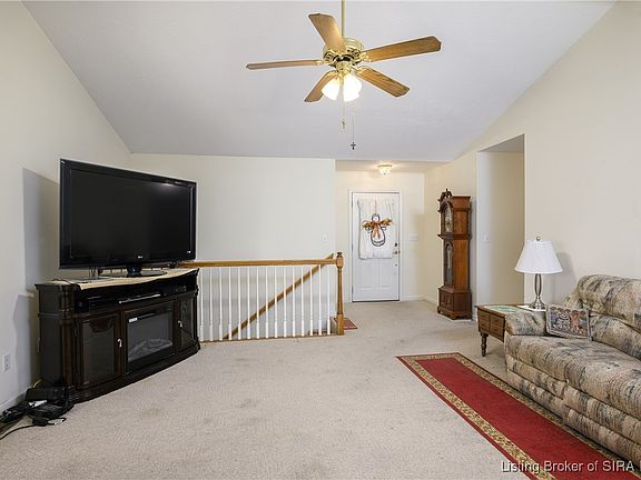 5th image of 4504 Meadow Springs Drive