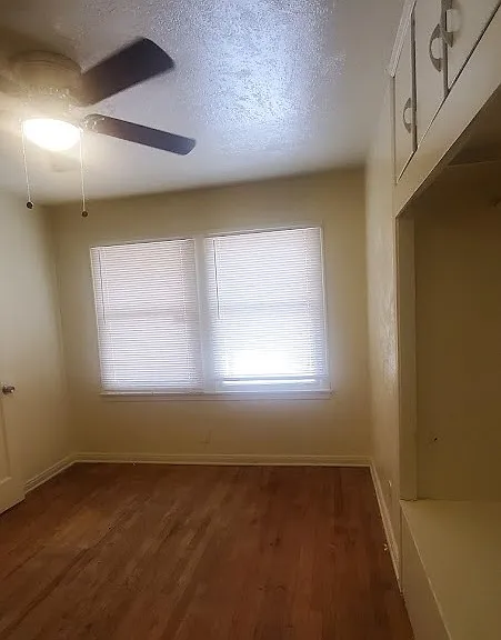2032 Arden Dr W — Photo 16