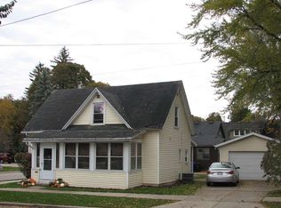 945 E Eldorado St, Appleton, WI 54911