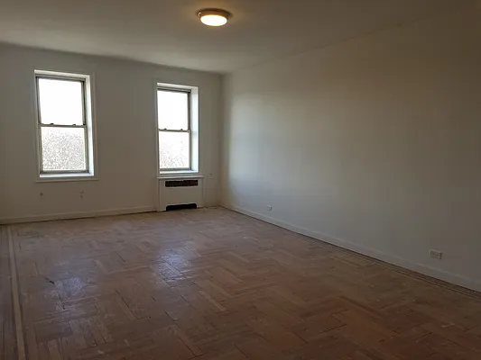 Sold by Gerard Desgranges Realty | media 43