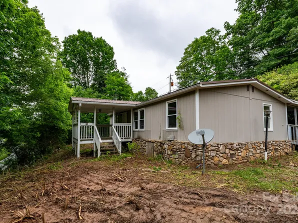 2731 Riverside Dr, Asheville, NC 28804