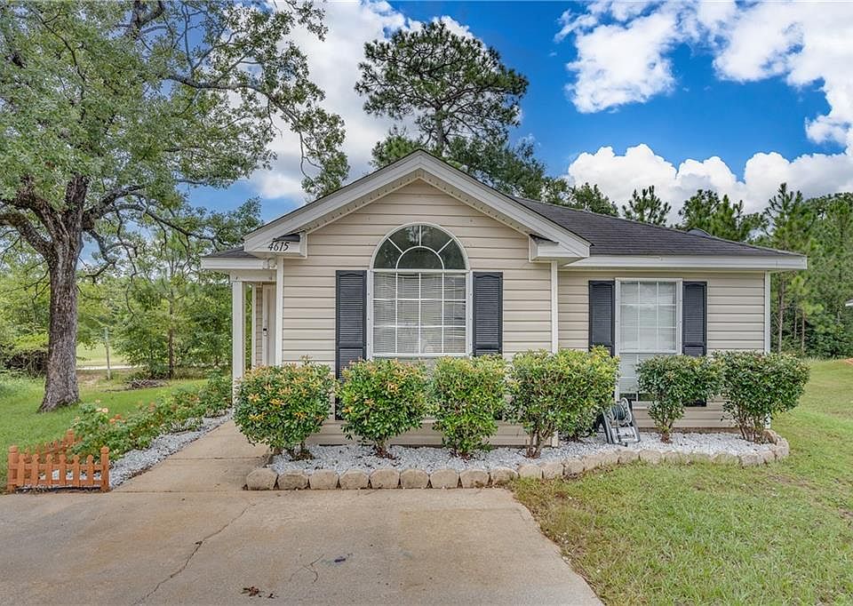 1st image of 4615 Green Forest Ct