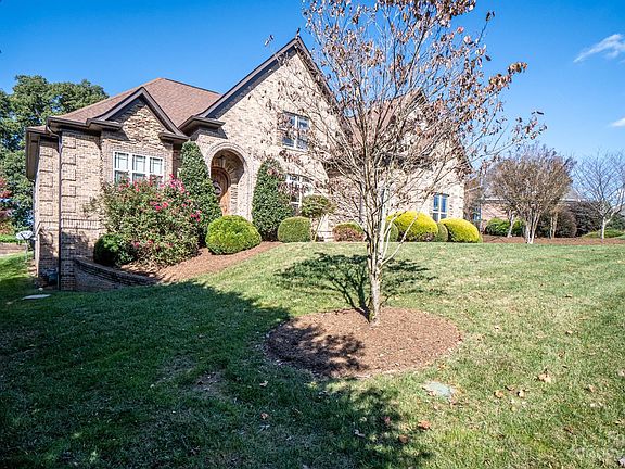 4th image of 4331 1st Street Dr NW