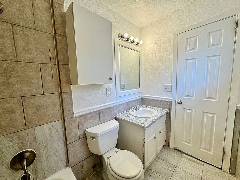 602 Lovett Ave — Photo 23