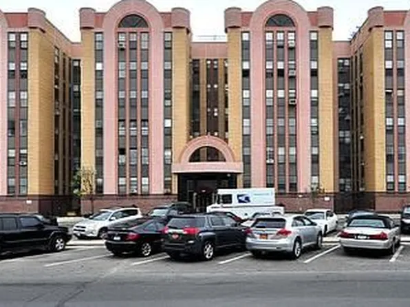 25 W Broadway, Long Beach, NY