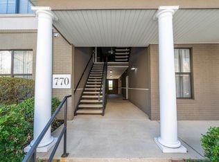 770 Walker Sq APT 3C, Charlottesville, VA