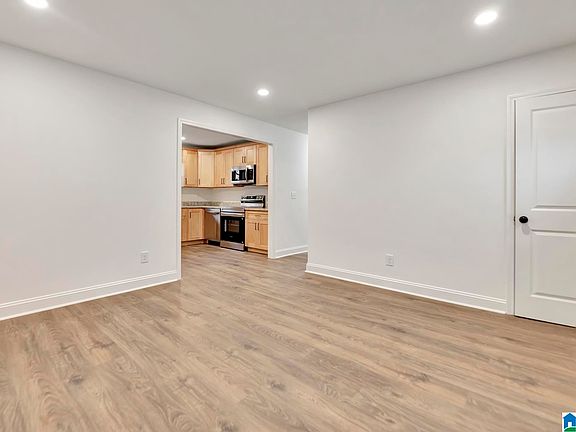 4th image of 3726 Canaan Dr