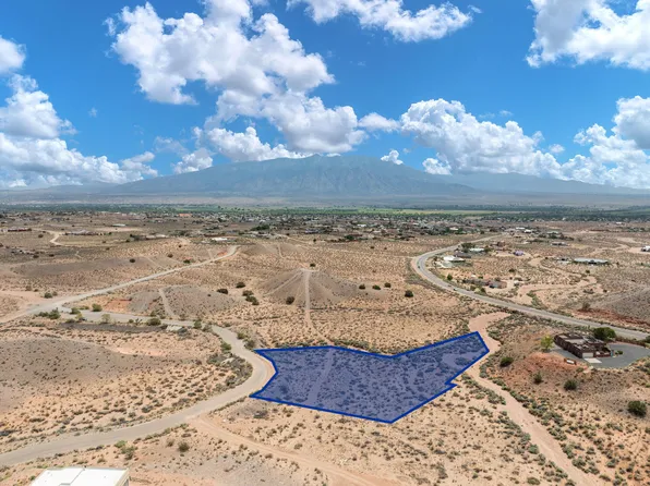 5631 Da Vinci Blvd NE, Rio Rancho, NM 87144