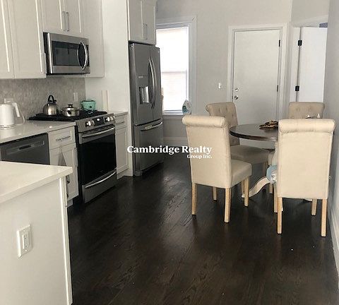 2nd image of 7 Strathmore Rd #3T