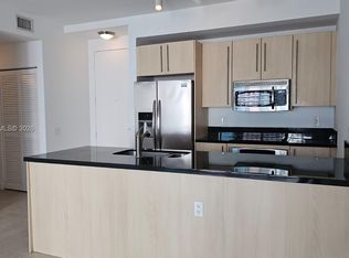 1111 SW 1st Ave APT 2124, Miami, FL 33130