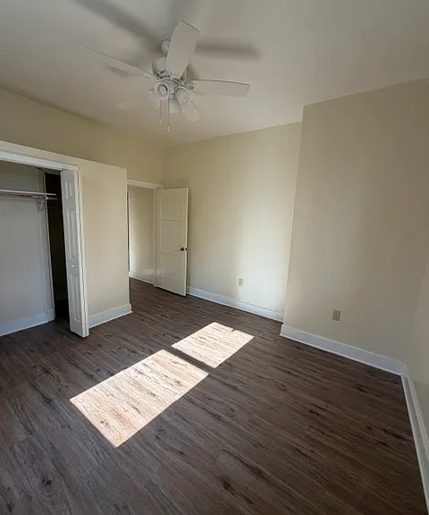 121 Richmond Ave — Photo 13