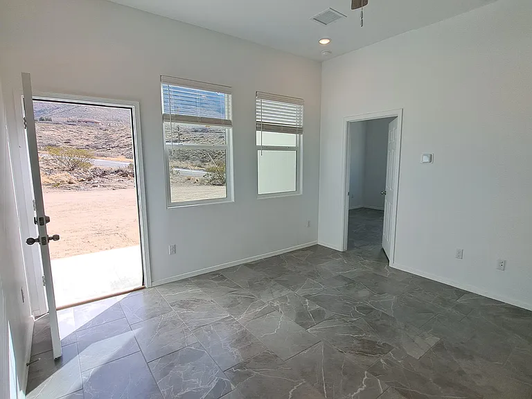 15515 Space Murals Ln #1 — Photo 3