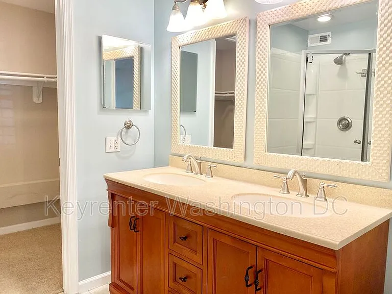 17405 Pipers Way — Photo 17
