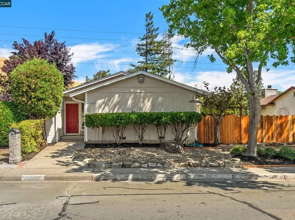 2139 Sarah Dr, Pinole, CA 94564