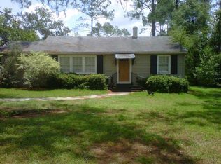 115 S 4th Ave, Mc Rae, GA 31055