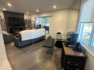 2910 E Pender St #216, Vancouver, BC V5K2C3