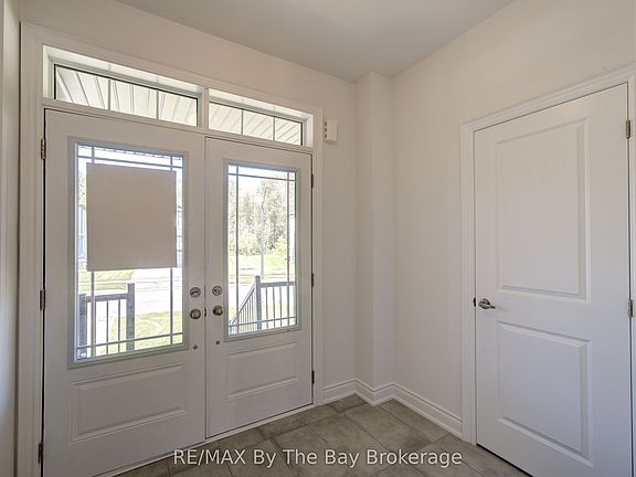 2nd image of 25 Amber Dr