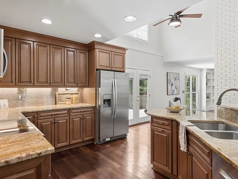5508 Granberry Heights Dr — Photo 19