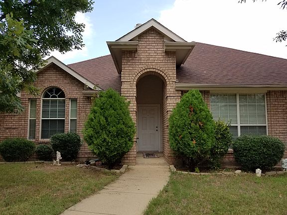 4th image of 1217 Logan Dr