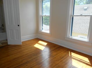 417 May St, Elgin, IL 60120