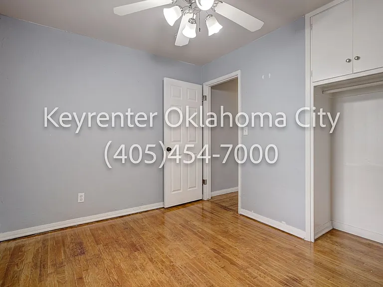 1622 W Britton Rd — Photo 23