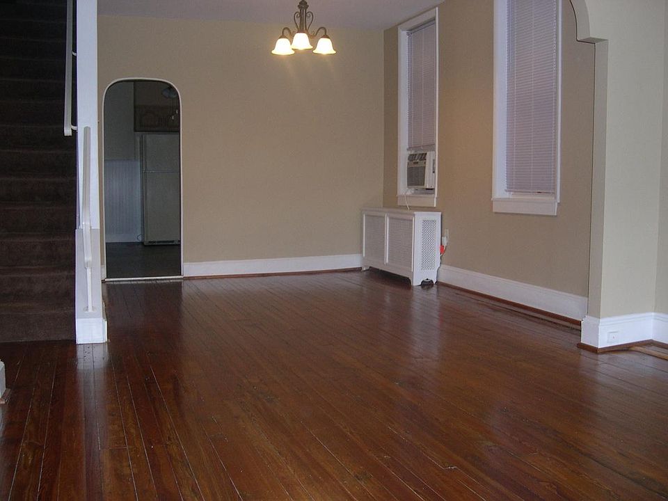 1st image of 326 Pensdale St
