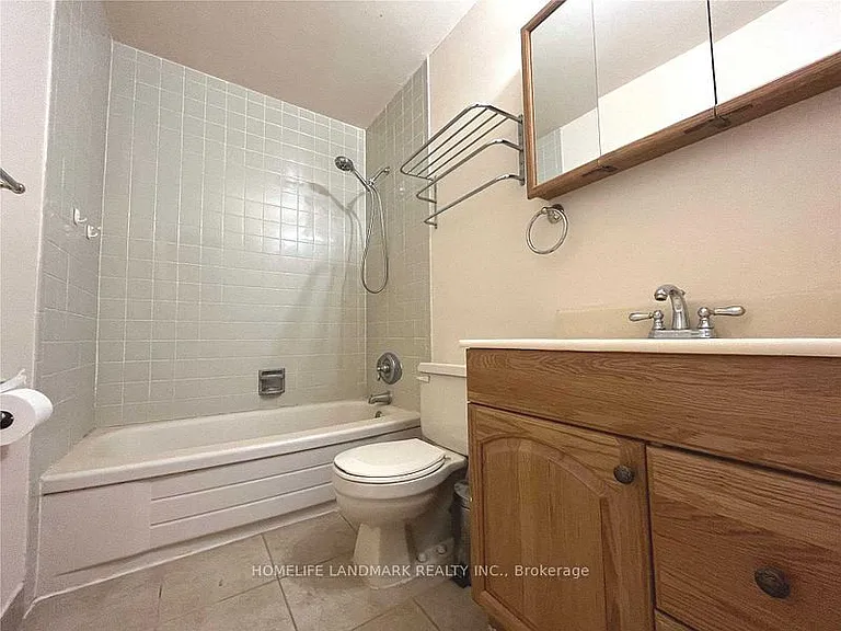 26 Joanna Cres — Photo 14