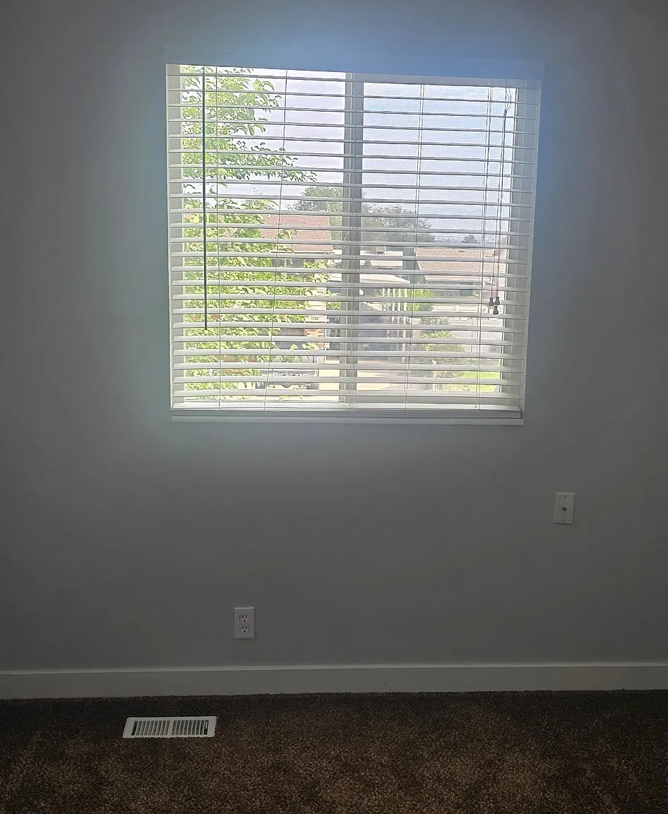 3867 w. Burgess rd — Photo 3