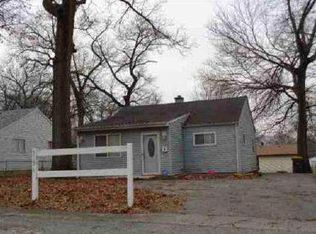 3136 Sobieski St, New Chicago, IN