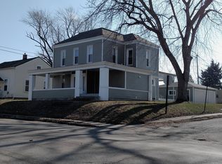 221 Hopkins St, Defiance, OH 43512