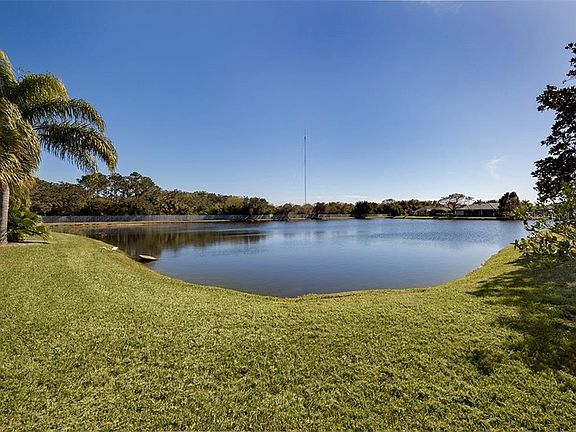 3rd image of 142 Wading Bird Dr