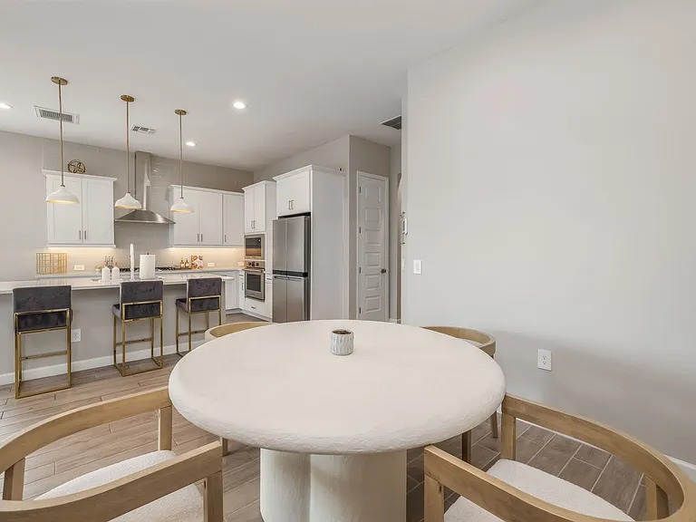 10553 W Albert Ln — Photo 14