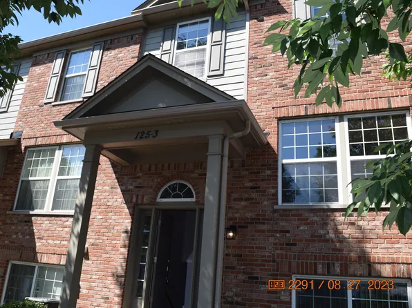 125 Bristol Ln Unit 3, Wood Dale, IL 60191