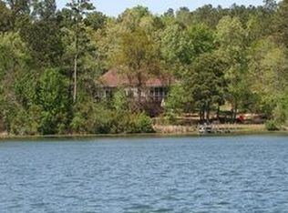 425 Edisto Lake Rd, Wagener, SC 29164