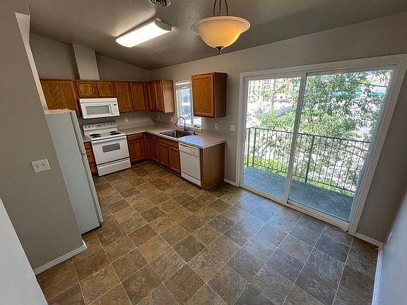 5th image of 1101 N Mercer St #1101C