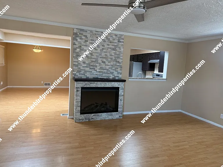2108 Muriel St NE — Photo 9