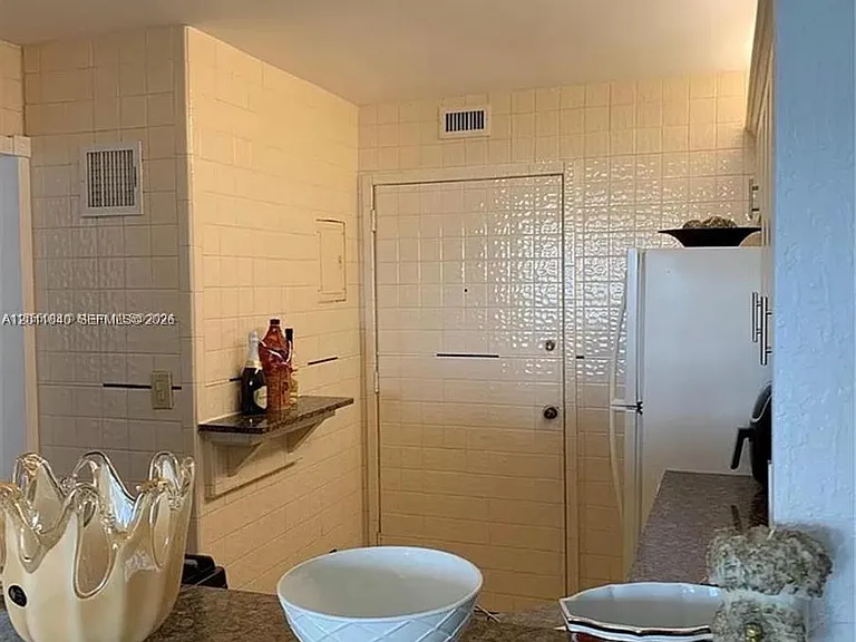 3140 S Ocean Dr #2303 — Photo 5