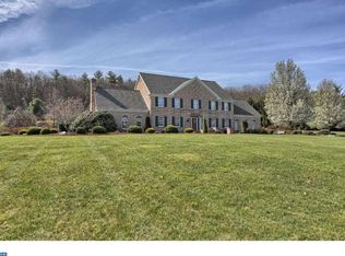 1540 Sweet Arrow Lake Rd, Pine Grove, PA 17901