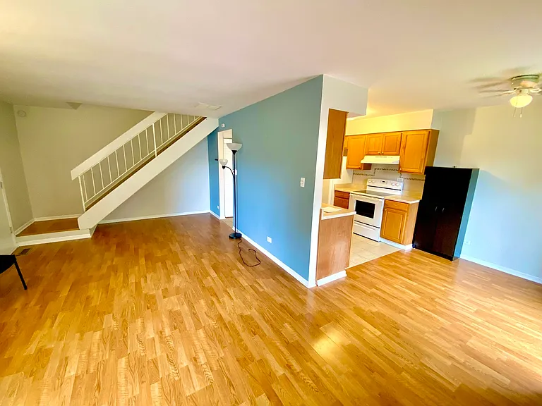 2346 Old Kings Ct #2346 — Photo 2