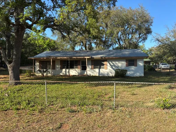 179 Red Oak St, Douglas, GA 31533