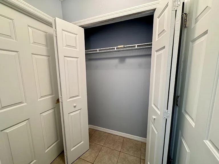 1314 Washington Palm Loop #B — Photo 8